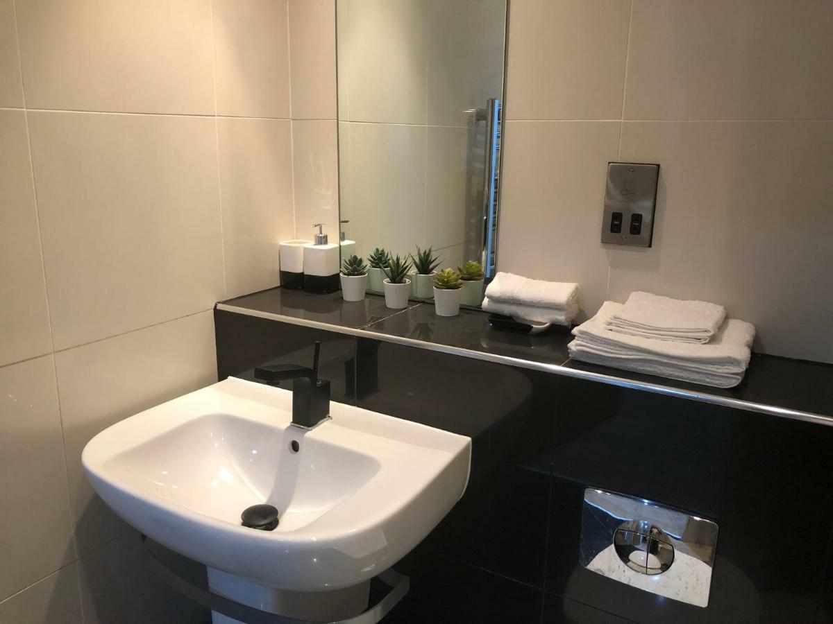 Snapos Apartments - Blonk Street เชฟฟิลด์ ภายนอก รูปภาพ